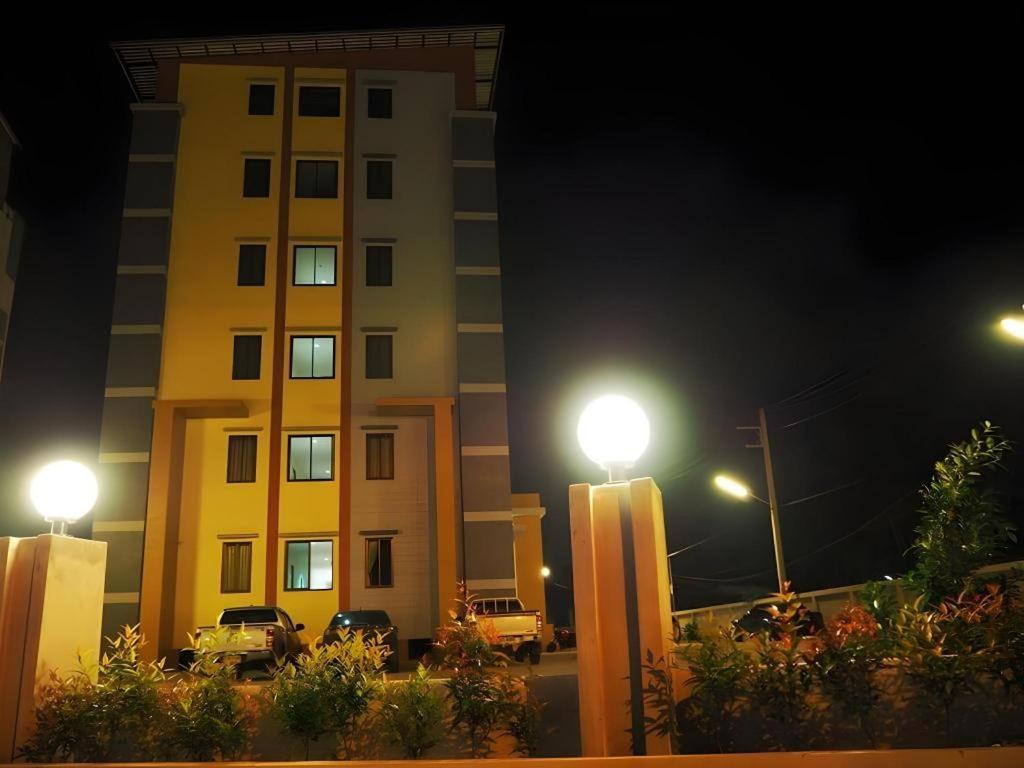Regent Room Hotel Szuratthani Kültér fotó