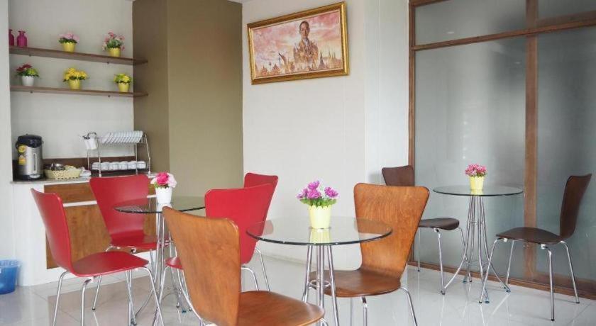 Regent Room Hotel Szuratthani Kültér fotó