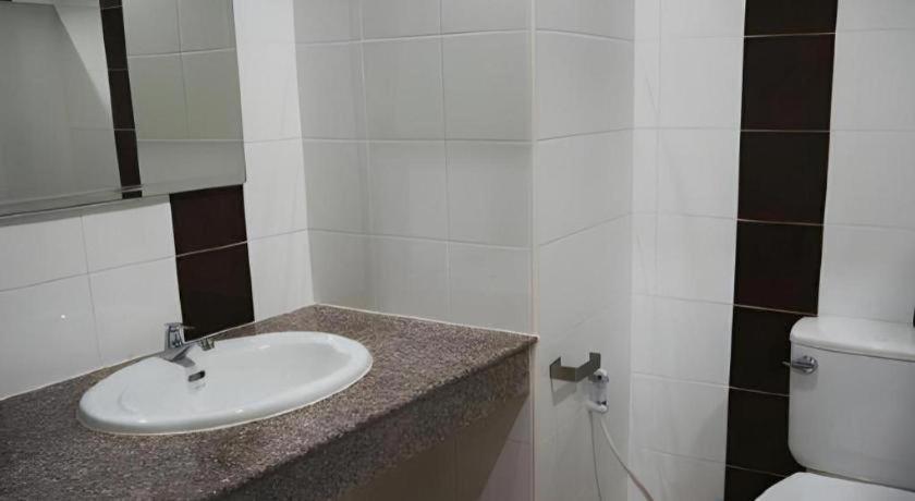 Regent Room Hotel Szuratthani Kültér fotó