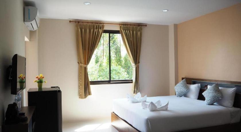 Regent Room Hotel Szuratthani Kültér fotó
